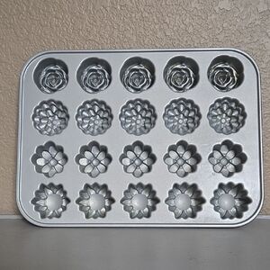 NordicWare Floral Petits Fours Pan - 2 Cup